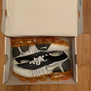 🔥sold🔥nike air Vapormax flyknit men sz 8.5🔥